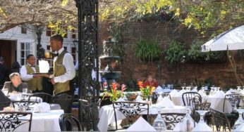 Jazz Brunch no The Court of Two Sisters em New Orleans