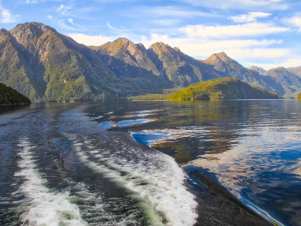 Lake Manapouri na Nova Zelândia