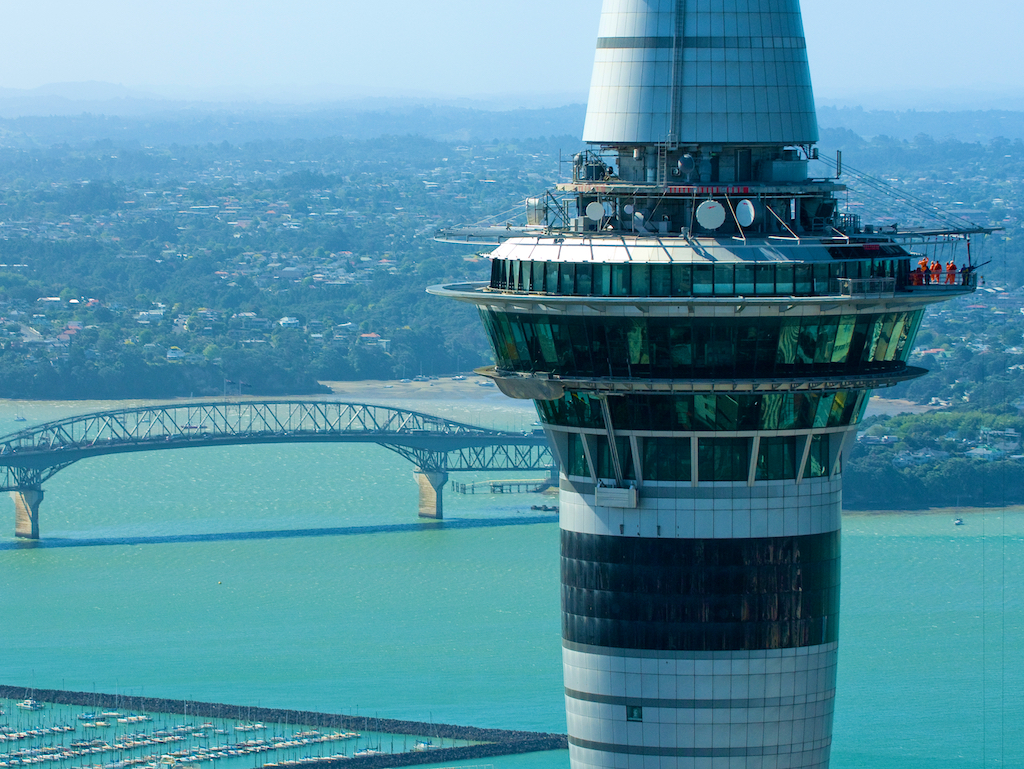 Big Tower: Maior torre de queda livre, Brasil